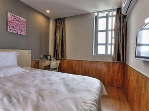Heting Hotel (Fuzhou Nanmen Metro Station Xiehe Hospital)