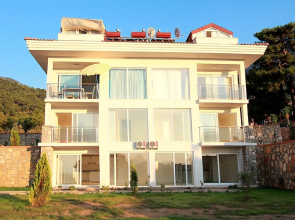 Garden Apartments G3 by Turkish Lettings