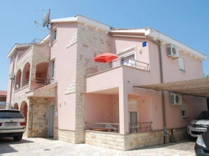 Apartments Beus