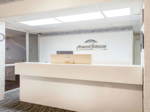 Howard Johnson by Wyndham Commerce GA