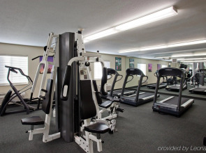 Sonesta Simply Suites Las Vegas Convention Center