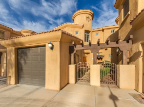 12th 205 - 2 Br Condo
