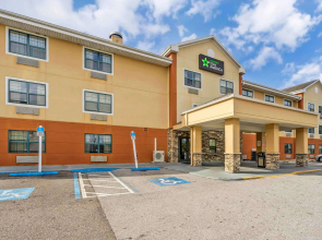 Extended Stay America Select Suites Tampa N USF Attractions
