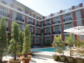 Nan Bwe- The Vibe Hostel
