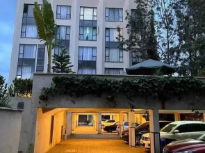 Lux Suites Laiser Place by Tsavo Rongai