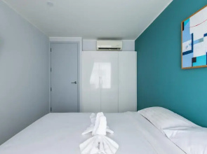 Pool View 1 Bed Apt T2-720