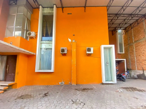 Pavilon Homestay near Stikes Harapan Ibu RedPartner