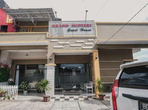 Grand Mentari Guest House by RedDoorz