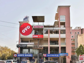 OYO 2156 Hotel Isher International