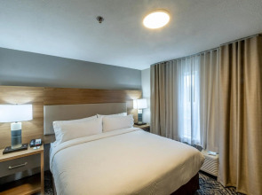 Wichita West Inn And Suites