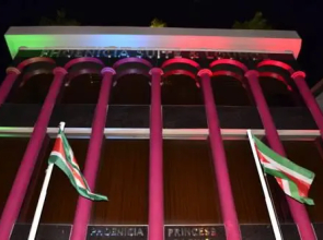 Phoenicia Princess Suites