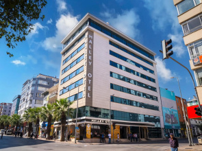 Halley Hotel