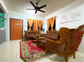OYO 90198 Aleesya Homestay