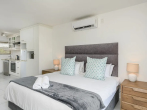 San Lameer Villa Rentals 2519