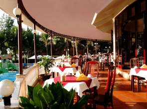 Golden Coast Resort and Spa