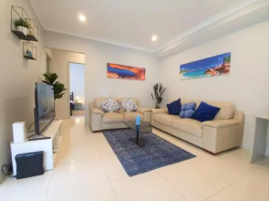 Vip Stays - Modern Watson Place