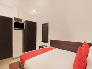 OYO 26883 Vasundhara Guest House