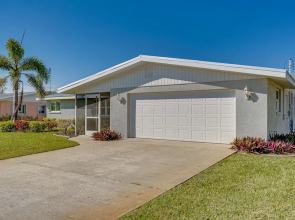 Englewood Vacation Rental ~ 2 Mi to Beach!
