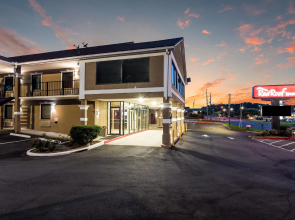 Red Roof Inn Atlanta - Kennesaw State University