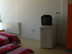 Lifto Guest Rooms