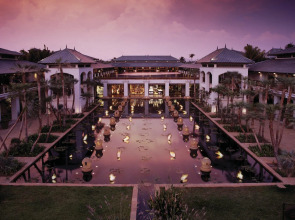 Marriott's Phuket Beach Club