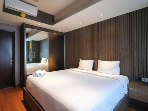 Modern And Cozy 2Br At Grand Sungkono Lagoon Apartment