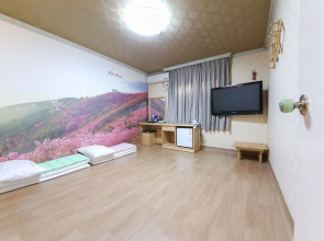 Yeosu Hakdong Hill