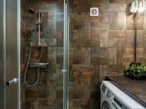 Very stylish and central AC apartment
