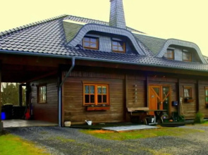 Ferien Bei Freunden Im Holzhaus