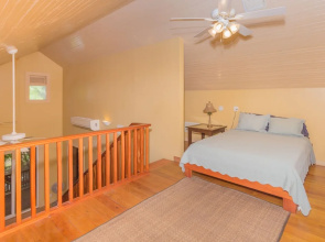 Lawson Rock - Magnolia House 3 Bedroom Home by Redawning
