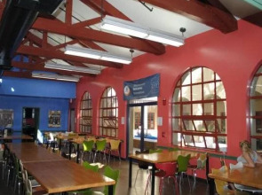 HI Los Angeles Santa Monica Hostel