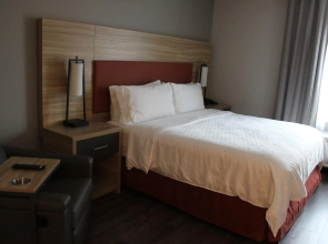 Candlewood Suites Nashville South
