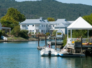Leeward Reach