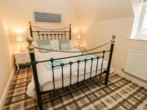 Dotty's Sunshine Cottage