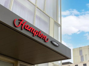 Hampton by Hilton Tours Centre