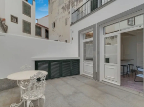Funchal City Nest I