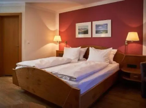 Zum Dallmayr Hotel Garni