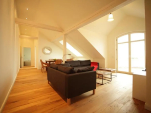 Appartement Schloß - Hohen Niendorf