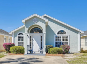 Charming PCB Home ~ 1 Mi to Beach Access!