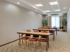Comfort Suites Oxford