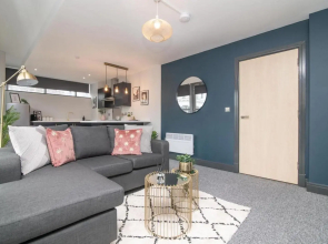 K Suites - Temple Street