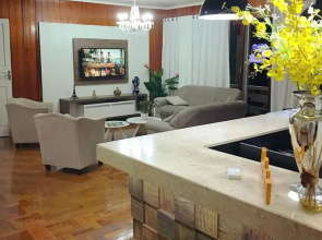 Oasis Hotel