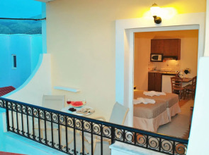 Camelot Royal Beds by Estia