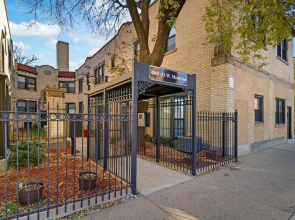 Portage Park 1BR Retreat - Montrose 2S