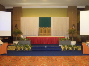 The Oxalis Regency Hotel Magelang