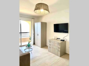 Appartement 3 pers sur la plage, accès direct mer