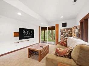 Alpine Trail by Rovetravel 4BR Mountain Chalet