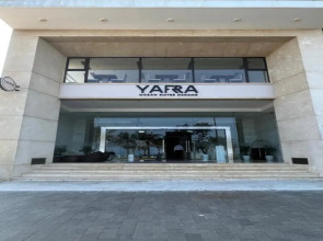 Yarra Ocean Suites Danang