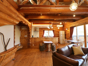 Log Cabin Izukogen