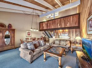 621 Lakeview